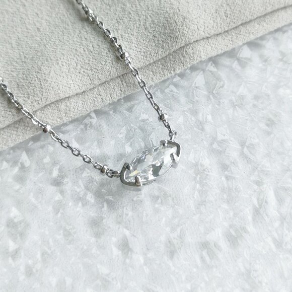 Kendra Scott - Genevieve Silver White Crystal Satellite Necklace - new - Picture 2 of 4